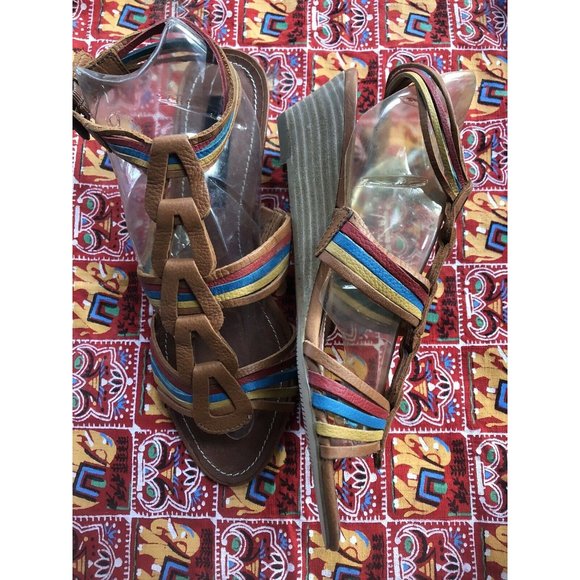 Steve Madden Jannis Sandals 8 Leather Colorful Wedge - Picture 4 of 9